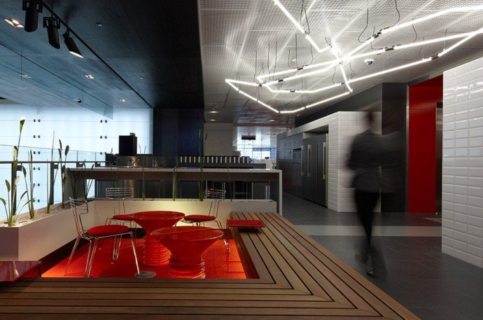 創(chuàng)意辦公室裝修設(shè)計(jì).jpg 創(chuàng)意辦公室裝修設(shè)計(jì).jpg