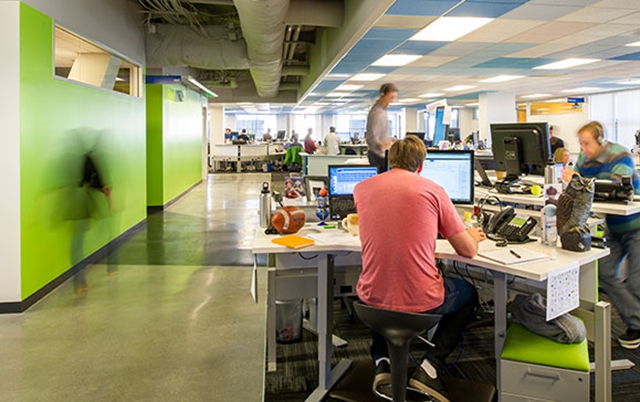 辦公室裝修設計,簡約辦公室裝修,廣州裝修設計公司,輕松辦公室裝修.jpg 辦公室裝修設計,簡約辦公室裝修,廣州裝修設計公司,輕松辦公室裝修.jpg