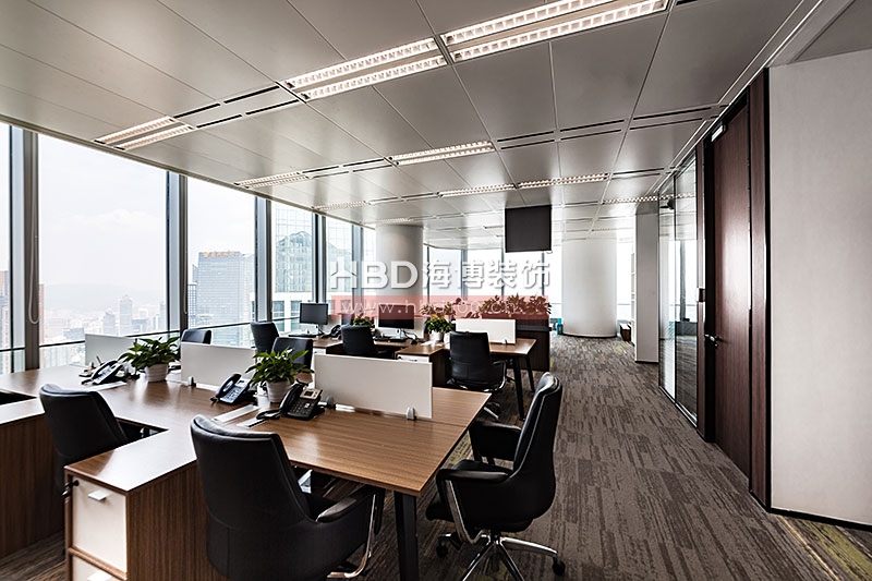 廣州辦公室裝修,環(huán)球都會(huì)辦公室裝修.jpg 廣州辦公室裝修,環(huán)球都會(huì)辦公室裝修.jpg